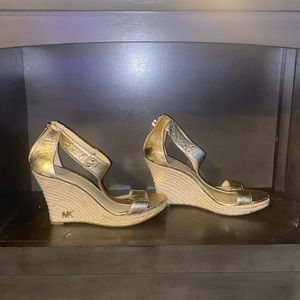 Michael Kors Wedge Sandals ☀️